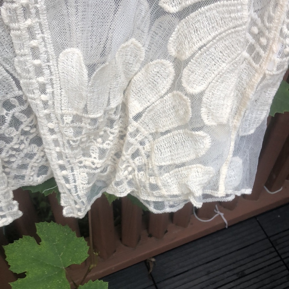 Gorgeous off white sheer floral duster size S - Picture 6 of 9